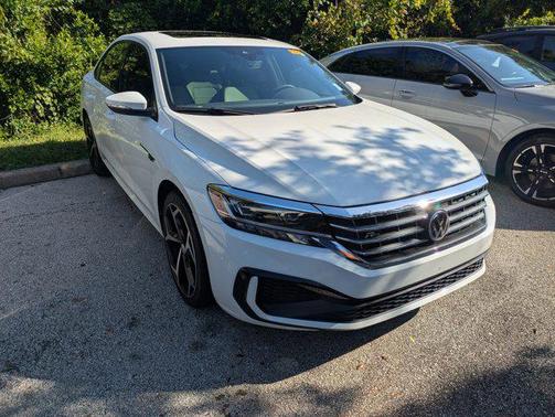 2021 Volkswagen Passat 2.0T R-Line