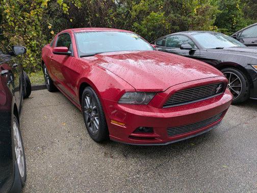 2013 Ford Mustang V6 Premium