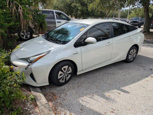 2016 Toyota Prius Four