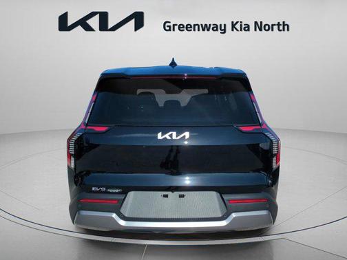 2026 Kia EV9 Light Short Range