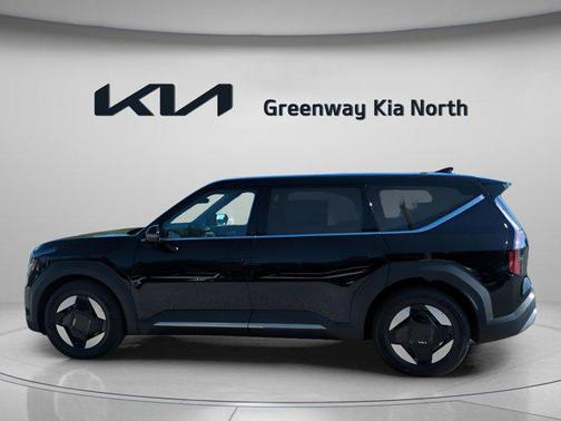 2026 Kia EV9 Light Short Range