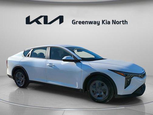2025 Kia K4 LX