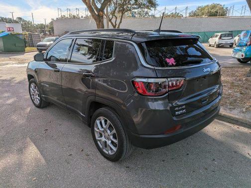 2024 Jeep Compass Latitude Lux