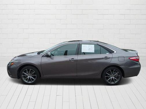 2017 Toyota Camry XSE