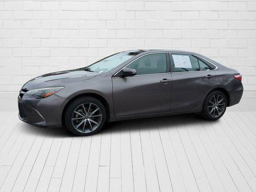 2017 Toyota Camry XSE