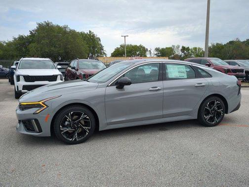 2025 Kia K5 GT-Line