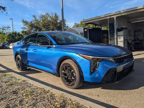 2025 Kia K4 GT-Line Turbo