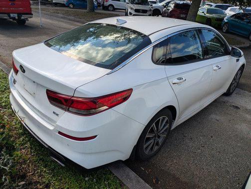 2019 Kia Optima EX