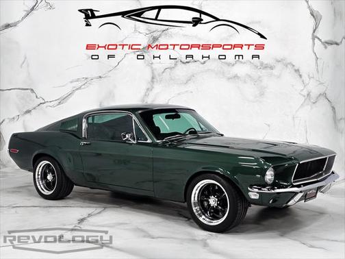 2022 Ford Mustang REVOLOGY
