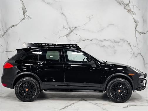 2011 Porsche Cayenne S