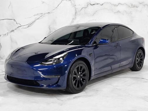 2022 Tesla Model 3 Standard Range