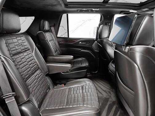 2022 Cadillac Escalade Sport Platinum