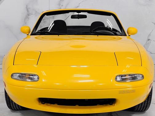 1992 Mazda MX-5 Miata Base