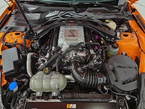 2021 Ford Shelby GT500 Base