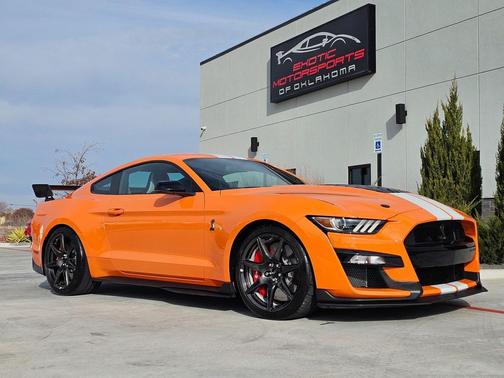 2021 Ford Shelby GT500 Base