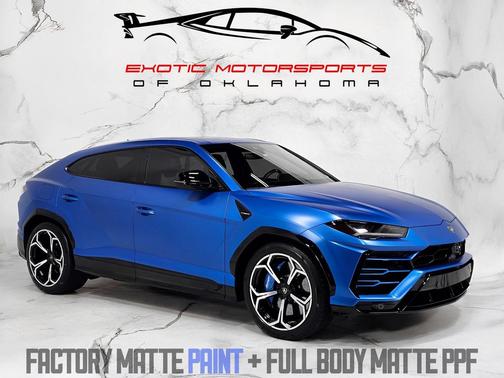 2021 Lamborghini Urus Graphite Capsule
