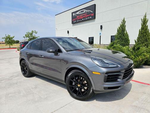 Quartzite Grey Metallic 2022 Porsche Cayenne Cayenne