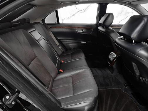 2007 Mercedes-Benz S-Class S 550