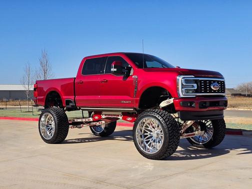 2025 Ford F-250 Platinum