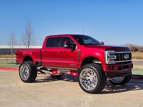 2025 Ford F-250 Platinum