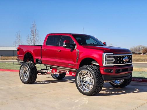2025 Ford F-250 Platinum