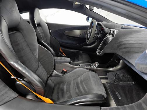 2019 McLaren 600LT Base