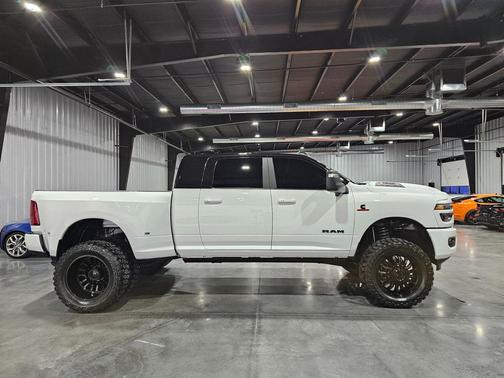 2025 RAM 3500 Laramie Mega Cab 4x4 6'4' Box