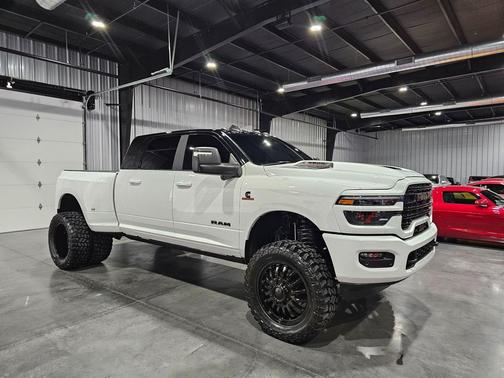 2025 RAM 3500 Laramie Mega Cab 4x4 6'4' Box