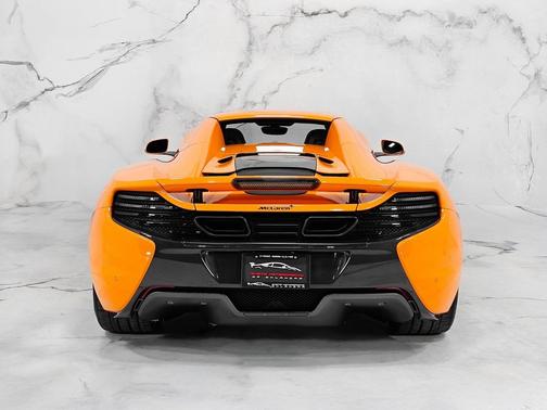 2015 McLaren 650S Base