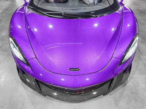 2020 McLaren 600LT Base