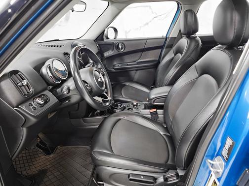 2017 MINI Countryman Cooper