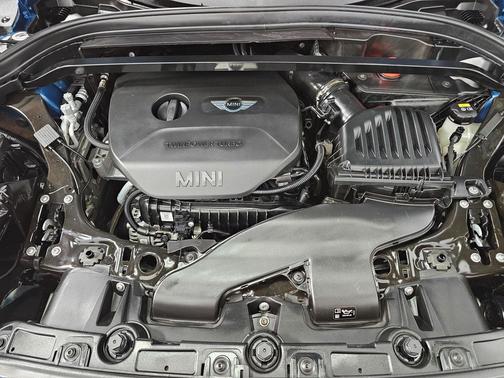 2017 MINI Countryman Cooper