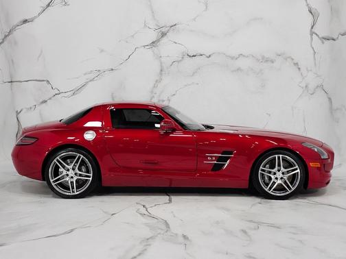 2012 Mercedes-Benz SLS AMG Base