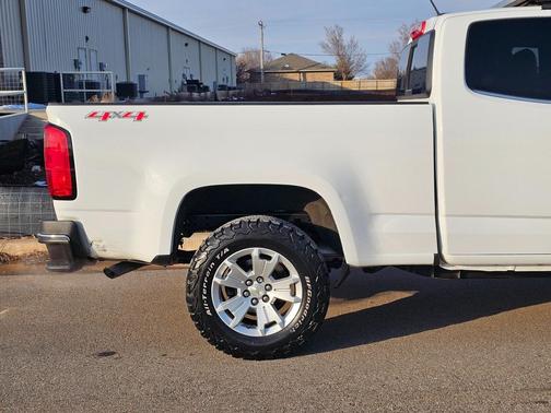 2017 Chevrolet Colorado LT