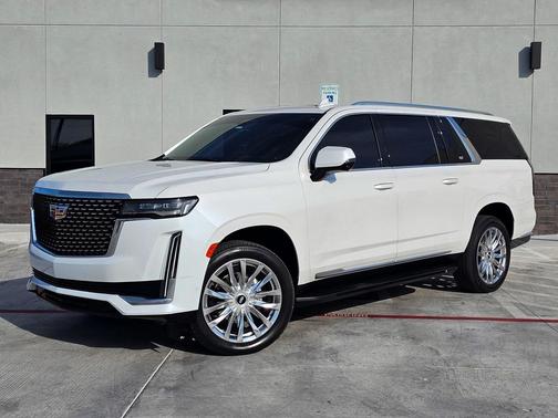 2022 Cadillac Escalade ESV Premium Luxury