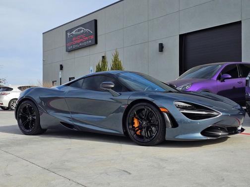 2019 McLaren 720S Base