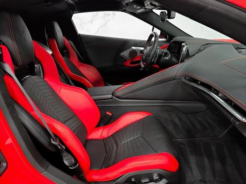 2021 Chevrolet Corvette Stingray w/2LT