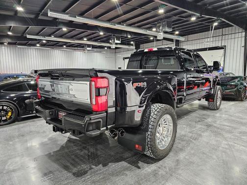 2024 Ford F-450 Limited