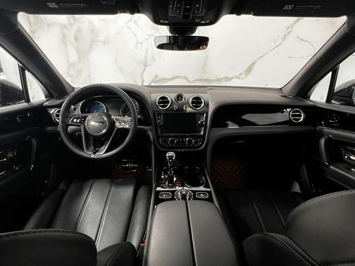 2020 Bentley Bentayga V8
