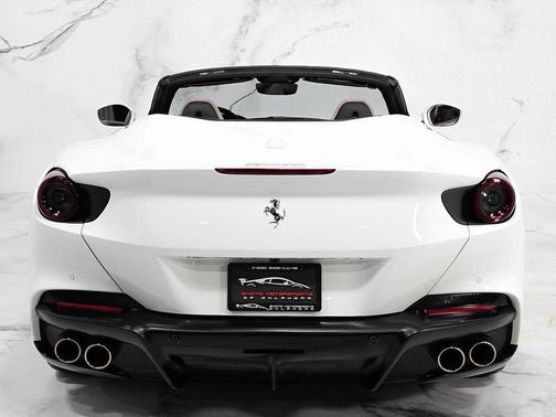 2023 Ferrari Portofino M Base