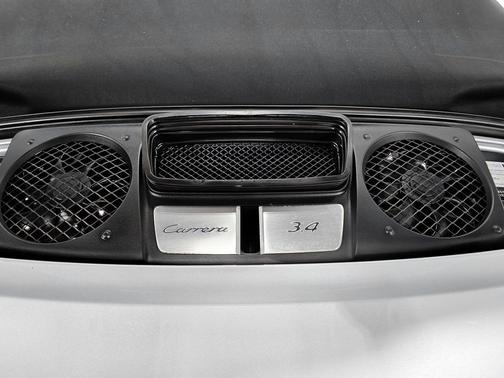 2016 Porsche 911 Carrera