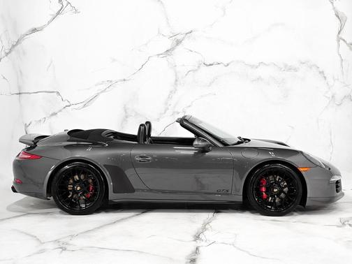 2015 Porsche 911 Carrera GTS