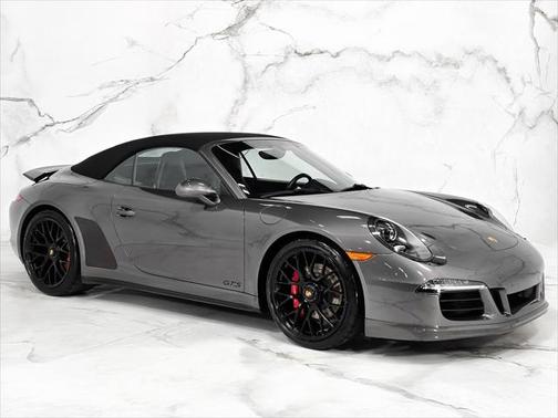2015 Porsche 911 Carrera GTS
