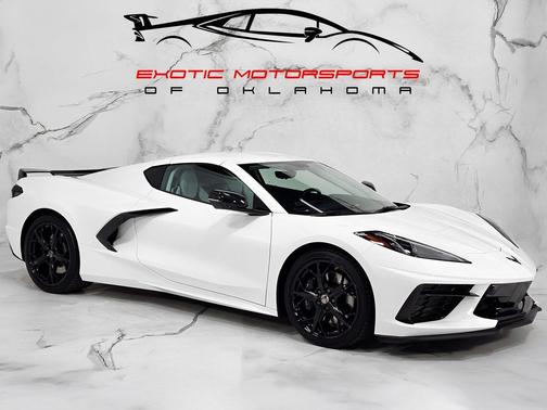 2021 Chevrolet Corvette Stingray w/3LT