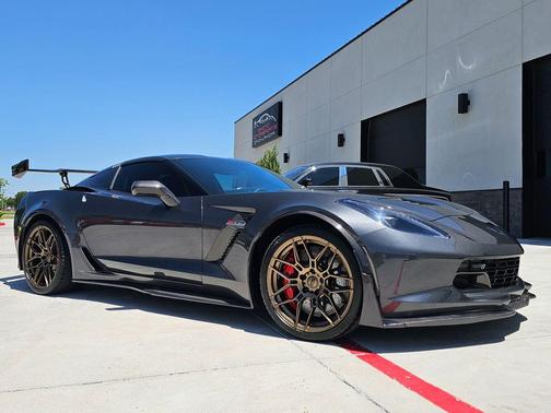 Watkins Glen Gray Metallic 2017 Chevrolet Corvette Z06
