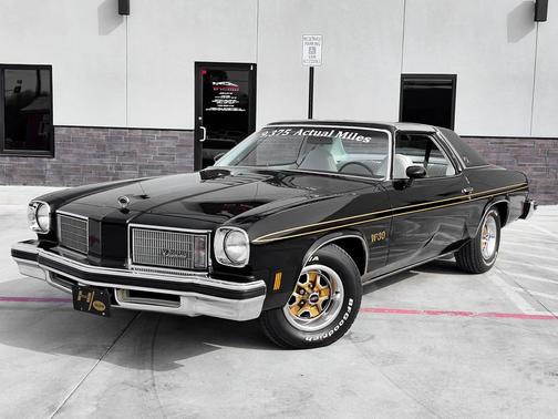 1975 Oldsmobile Cutlass 