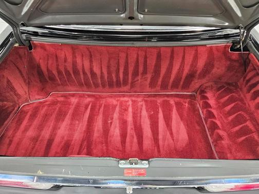 1986 Mercedes-Benz S-Class 560 SL