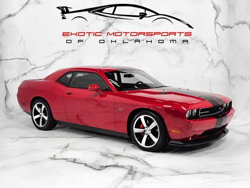 Redline 3 Coat Pearl 2012 Dodge Challenger SRT8 392