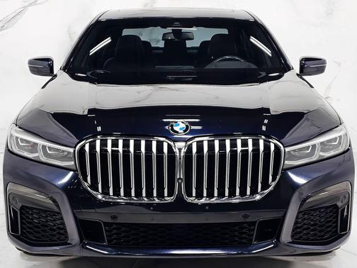 2020 BMW 740 xDrive