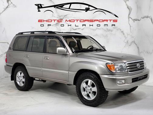 Silver 2003 Toyota Land Cruiser Base